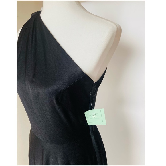 Black One shoulder midi dress size 6 - Picture 5 of 6